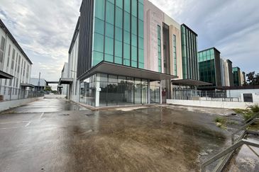 Jalan SILC 2/x,Iskandar Puteri Semi D Factory