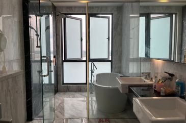 Imperia @ Puteri Harbour