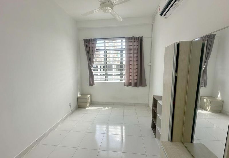 Jentayu Residency (Jentayu Residensi)