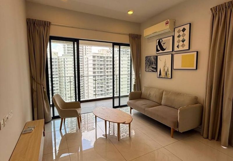 Baypoint @ Country Garden Danga Bay