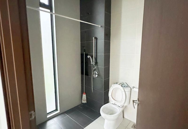 The Straits View Residences