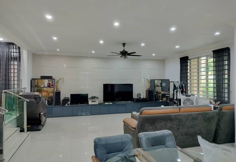 Jalan Mutiara Emas 3