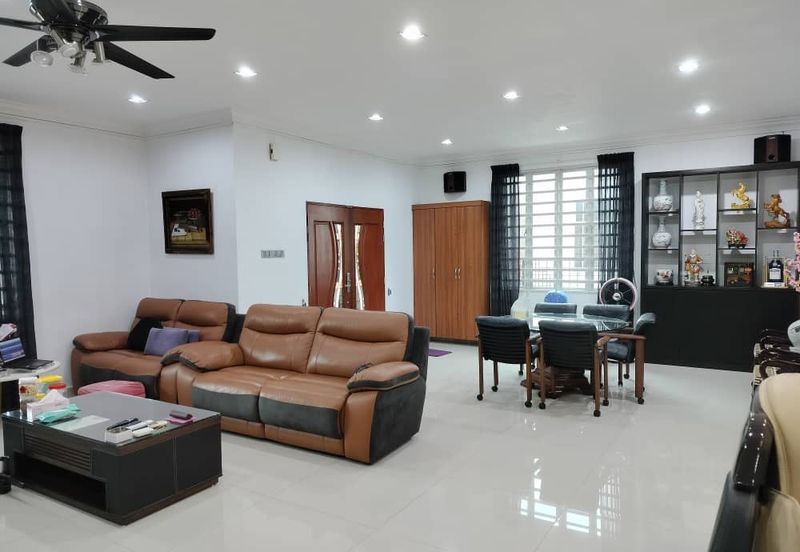 Jalan Mutiara Emas 3