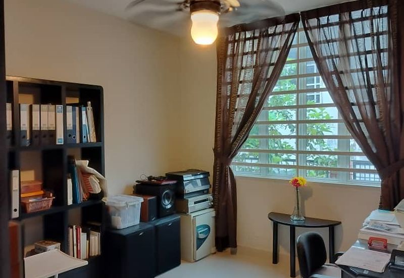 Jalan Mutiara Emas 3