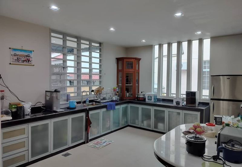 Jalan Mutiara Emas 3