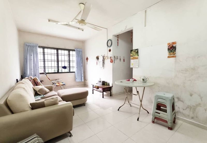 Taman Flora Heights Flat