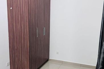 Seasons Luxury Apartments @ Amara Larkin