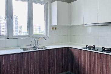 Seasons Luxury Apartments @ Amara Larkin