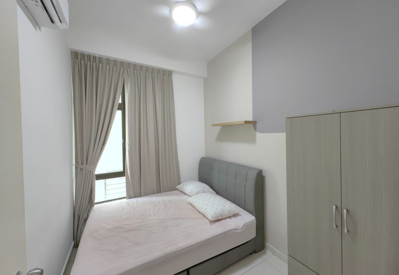 D'Summit Residences @ Kempas Utama