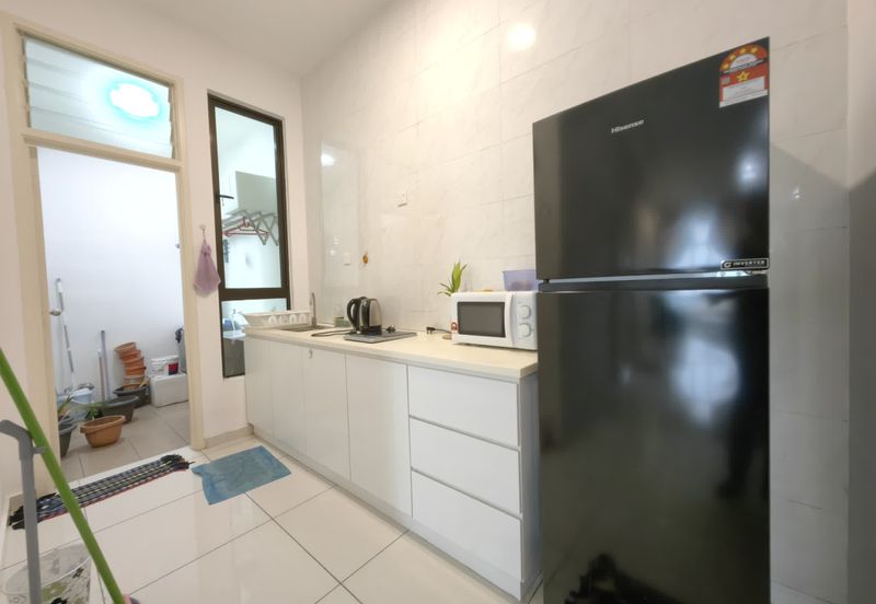 D'Summit Residences @ Kempas Utama