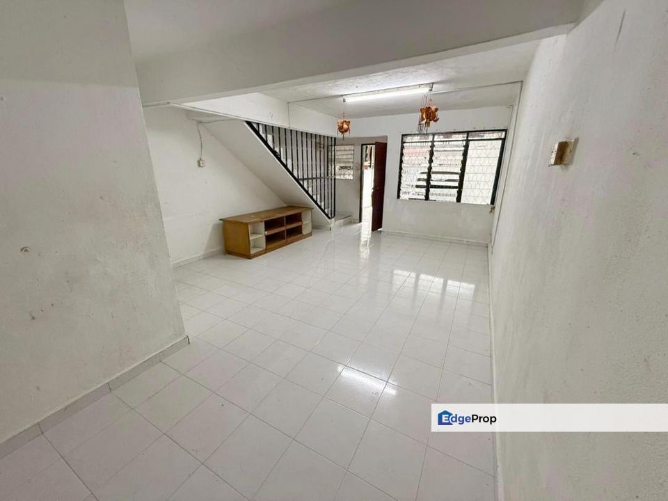 Taman Sri Muhibah @ Kulai / Double Storey Low Cost Terrace House, Johor, Kulai