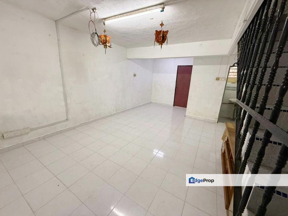 Taman Sri Muhibah @ Kulai / Double Storey Low Cost Terrace House, Johor, Kulai