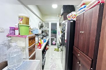 Midas Perling Apartment