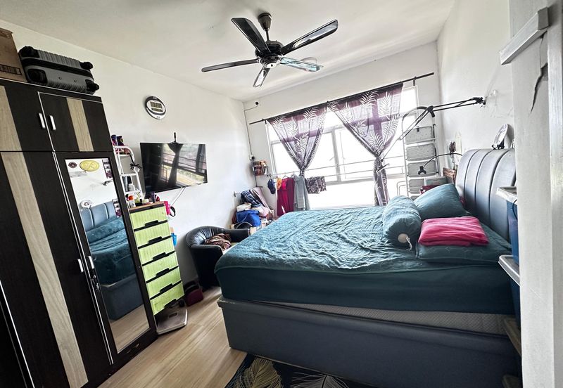 Midas Perling Apartment