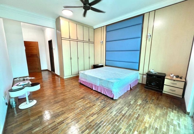 Taman Sutera Perling