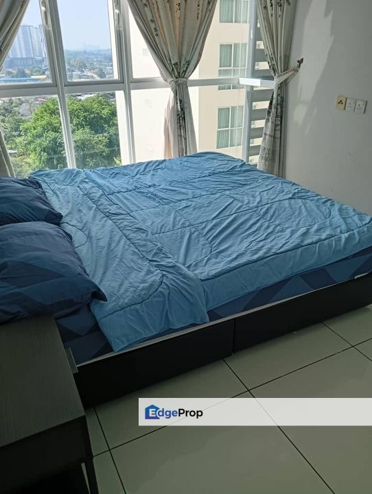 KSL Residence @ Taman Daya /Room for Rent with aircond -Private Bathroom /Include Utility &Wifi, Johor, Johor Bahru