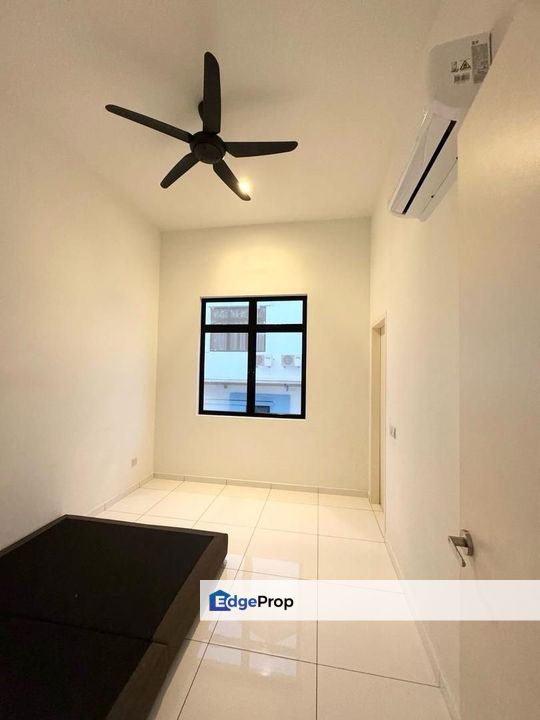 Bukit Indah Avenue 26 / Double Storey Terrace House, Johor, Johor Bahru