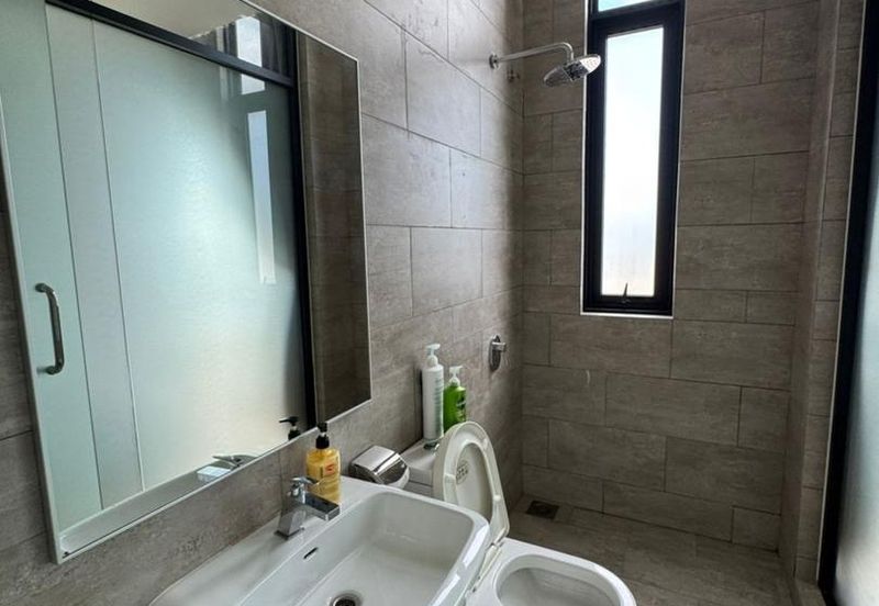 Cube On Hill ( Taman Bukit Pulai )