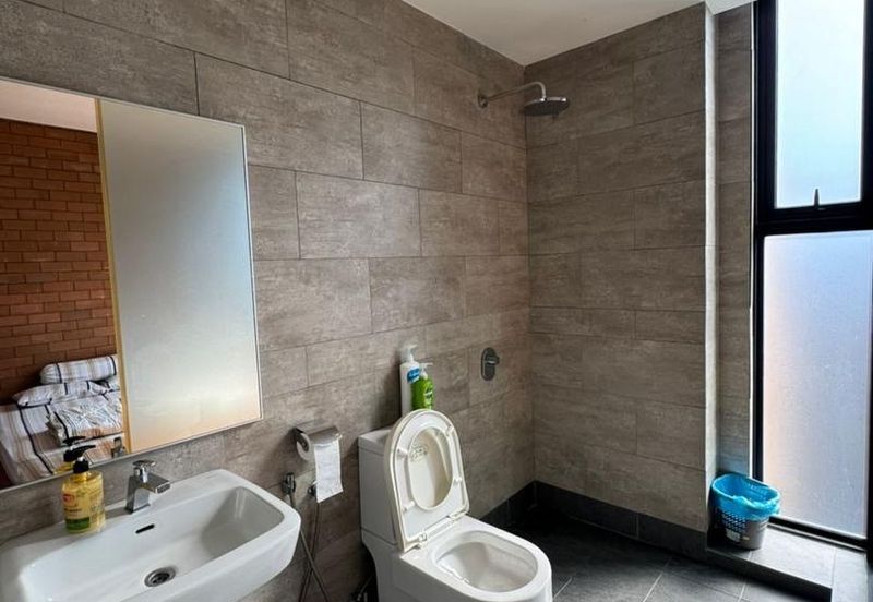 Cube On Hill ( Taman Bukit Pulai )