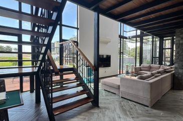 Cube On Hill ( Taman Bukit Pulai )