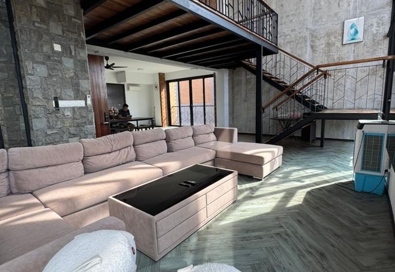 Cube On Hill ( Taman Bukit Pulai )