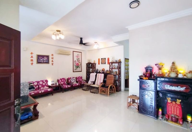 Taman Sutera Perling