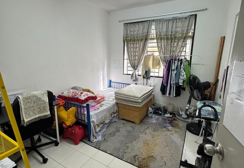 Villa Krystal, Bandar Selesa Jaya