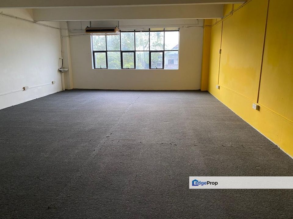 Jalan Dewata @ Taman Larkin Perdana / Second Floor Office, Johor, Johor Bahru