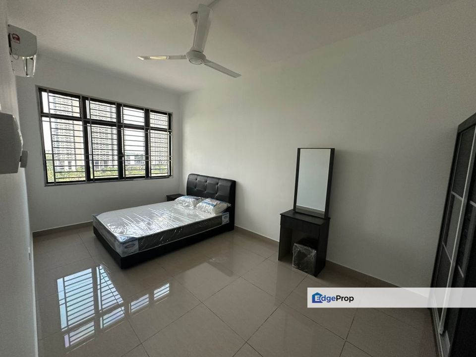 Optimus @ Medini / Brand New Unit Fully Furnished, Johor, Nusajaya
