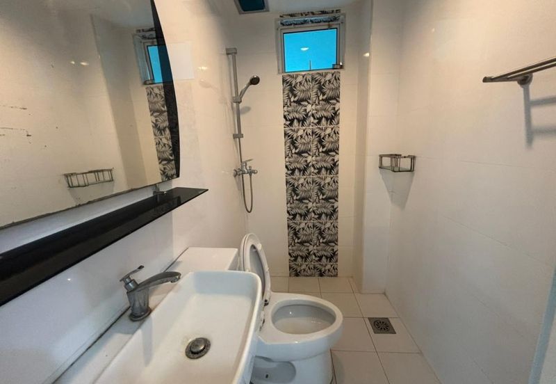 Sri Samudera Seaview Residence Suites