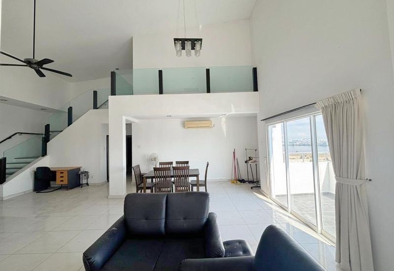 Sri Samudera Seaview Residence Suites