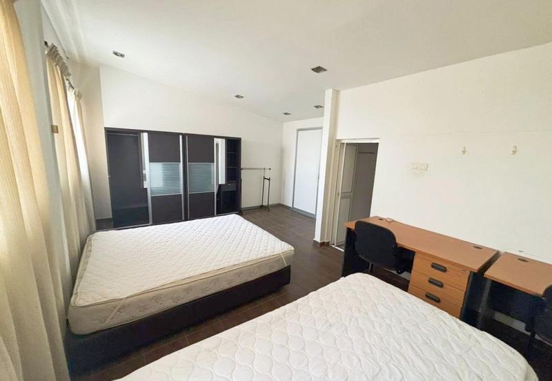 Sri Samudera Seaview Residence Suites