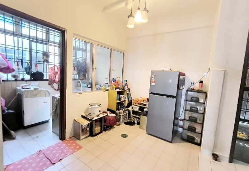 Sri Kenari Apartment