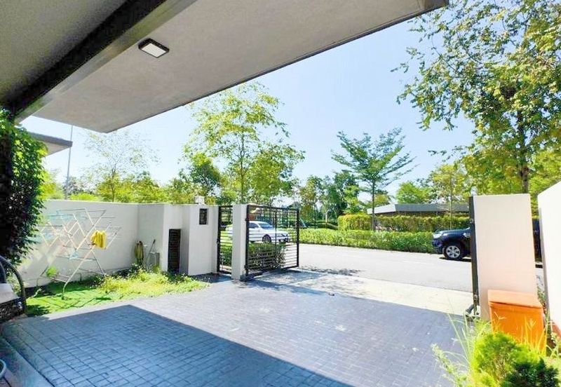 Avira Garden Terraces @ Medini