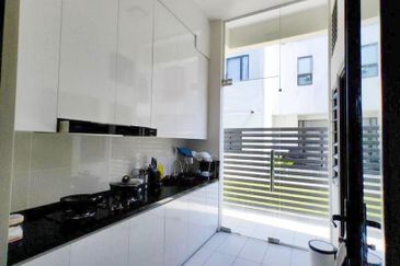 Avira Garden Terraces @ Medini