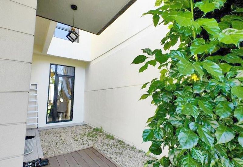 Avira Garden Terraces @ Medini