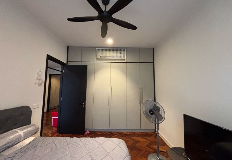 Avira Garden Terraces @ Medini