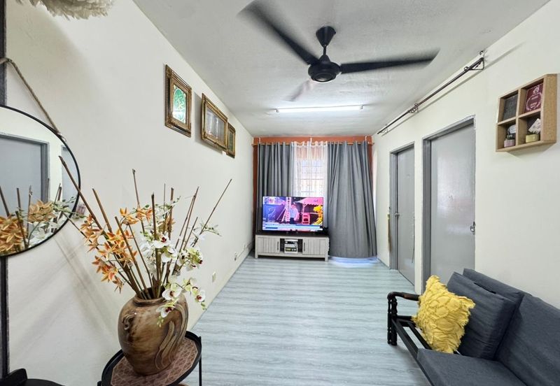 Flat Tasek 64, Bandar Baru Seri Alam
