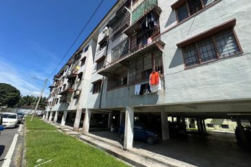 Flat Tasek 64, Bandar Baru Seri Alam