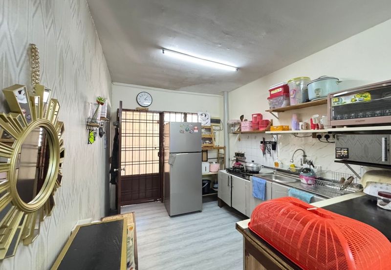 Flat Tasek 64, Bandar Baru Seri Alam