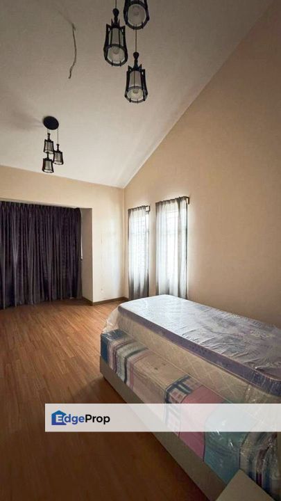 D'Serambi @ Taman Perling / Double Storey Terrace EndLot with Extra Land, Johor, Johor Bahru