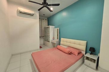 Jalan Perjiranan 11/1