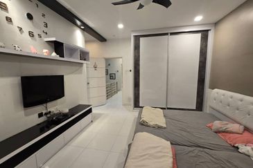 Jalan Perjiranan 11/1