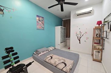 Jalan Perjiranan 11/1