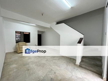 Jalan Putra @ Taman Sri Yaacob / Medium Cost Double Storey House , Johor, Skudai
