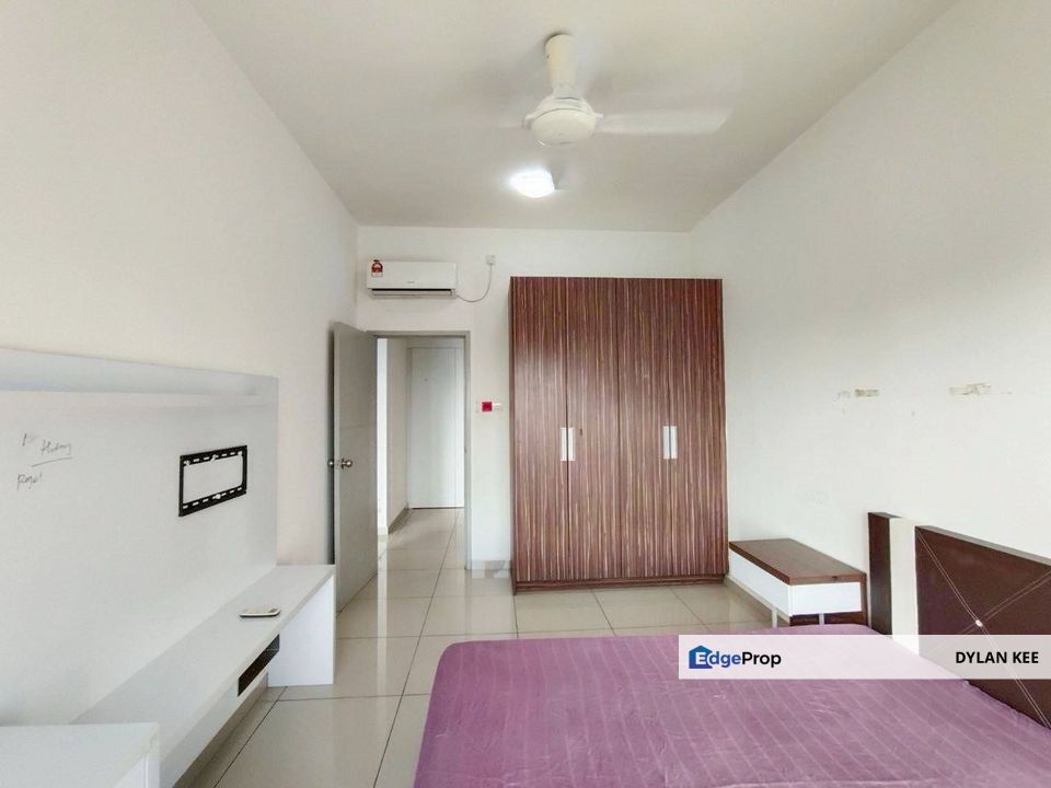 Seasons Luxury Apartments One Bedroom Partial Furnished, Johor, Johor Bahru