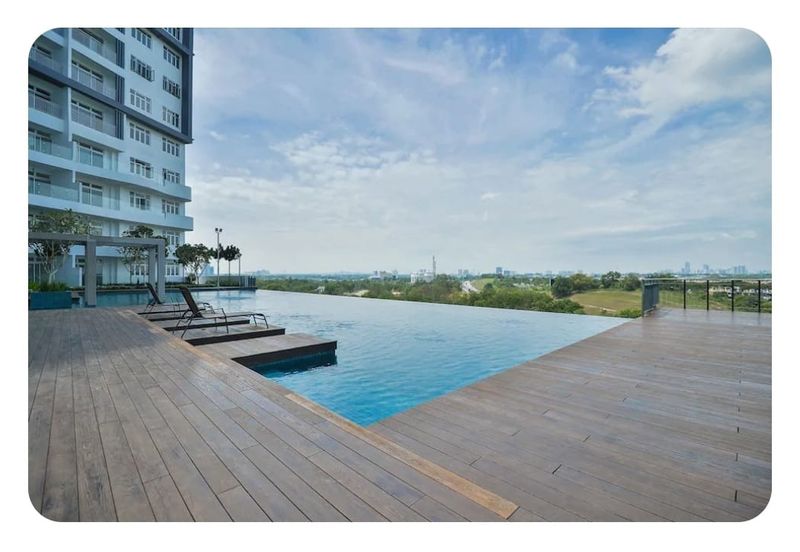 Centra Residences @ Nasa City