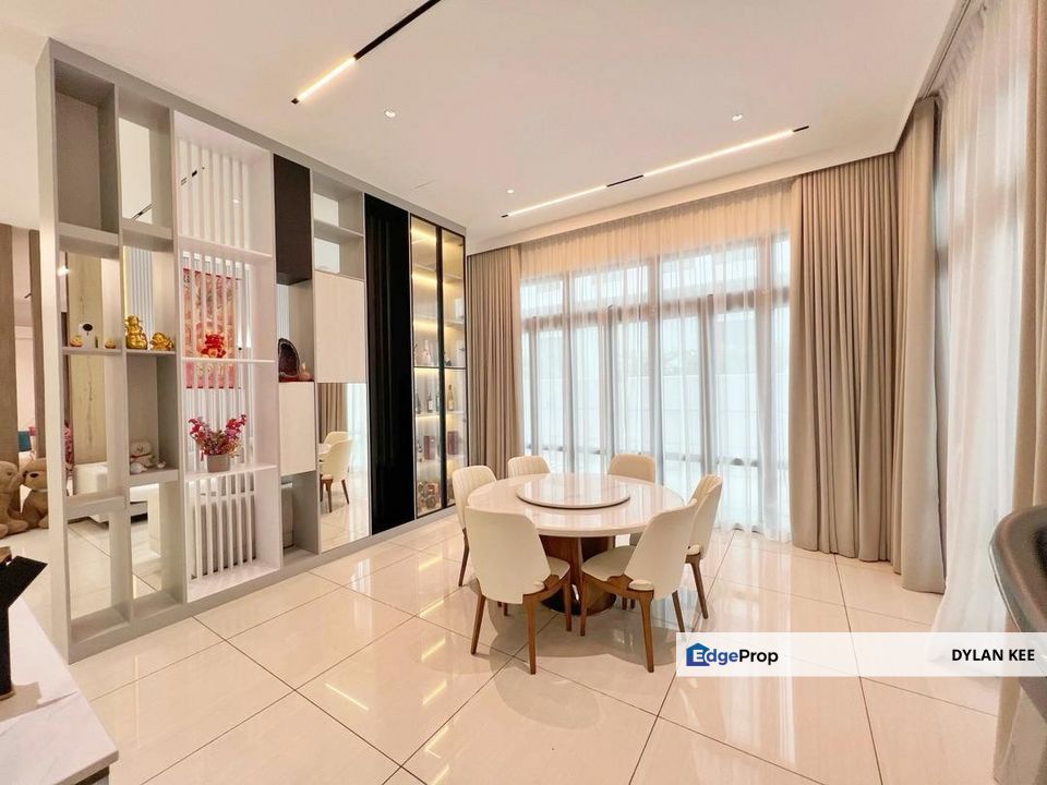 Fenix Villas Setia Tropika Double Storey Bungalow, Johor, Setia Tropika