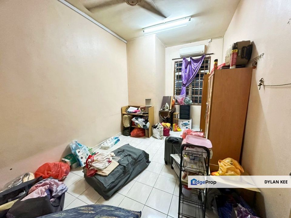 Taman Universiti Skudai Johor Double Storey Terrace House End Lot, Johor, Skudai