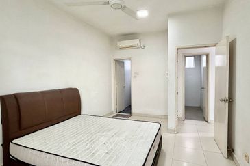 D'Larkin Residence (Delima Larkin)